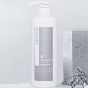 Désembre Water Cleanser – Gesichtsreinigungsschaum